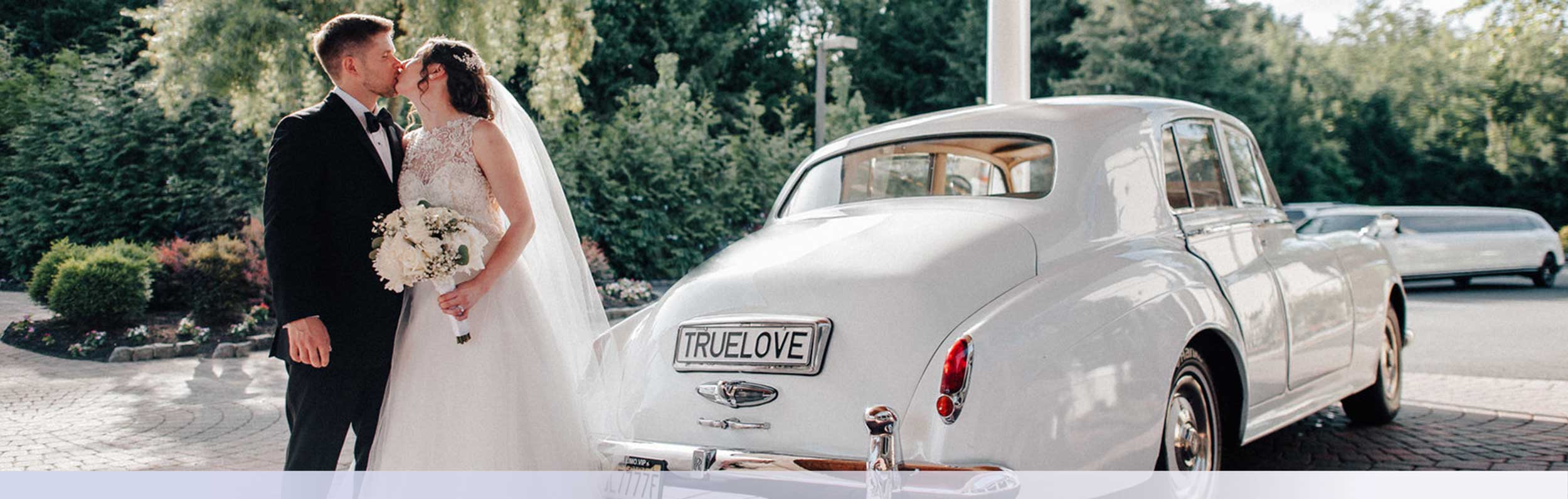 Vintage Car Wedding Reception Drop Off
