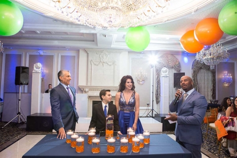Family Tradition Bar Mitzvh Venue Candle Lighting