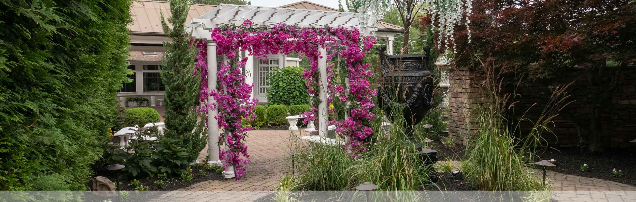 Primavera Tent Garden Patio