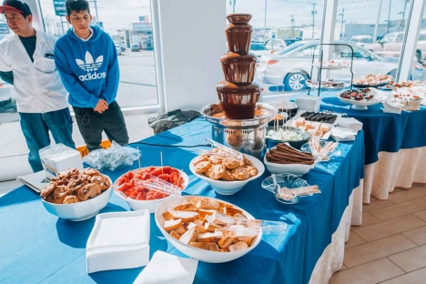 Chocolate Fountain Fresh Desserts Off Premise Corporate Catering To Go