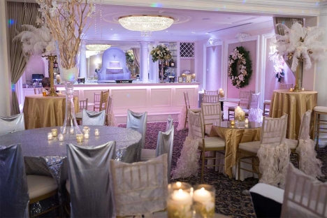 Elegant New Jersey Wedding Venue Bar Tables