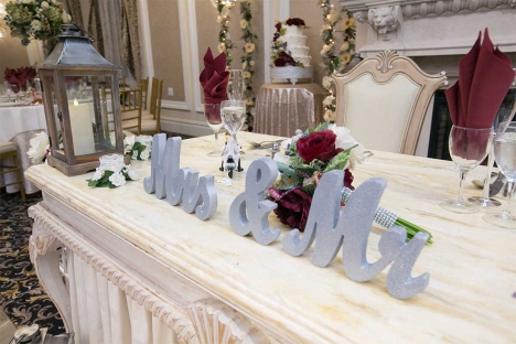 Elegant New Jersey Wedding Venue Sweetheart Table Letters