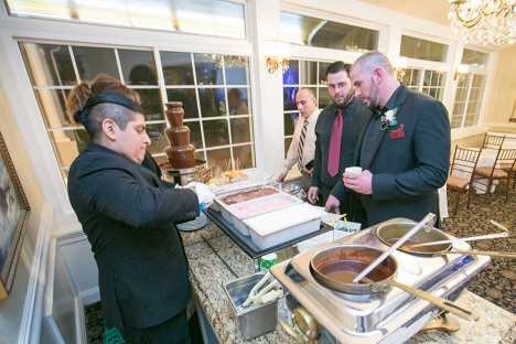 Ice Cream Station Catering Servers