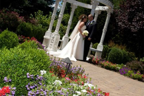 Outdoor Nj Wedding Ceremony Venue Bride Groom